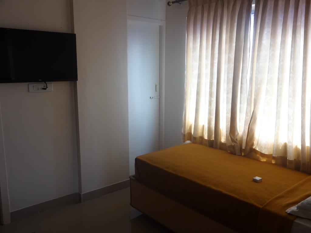 Hotel Vinayak Coimbatore Exterior photo